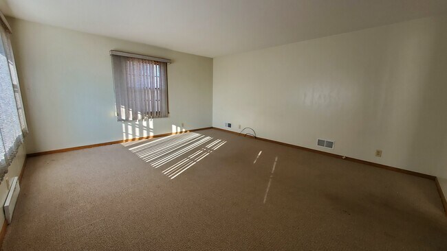 Foto del edificio - 2720 W Folsom St