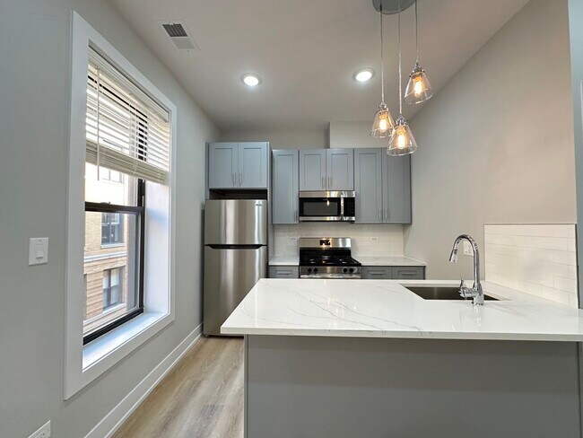 Foto del edificio - 442 W Belden Ave