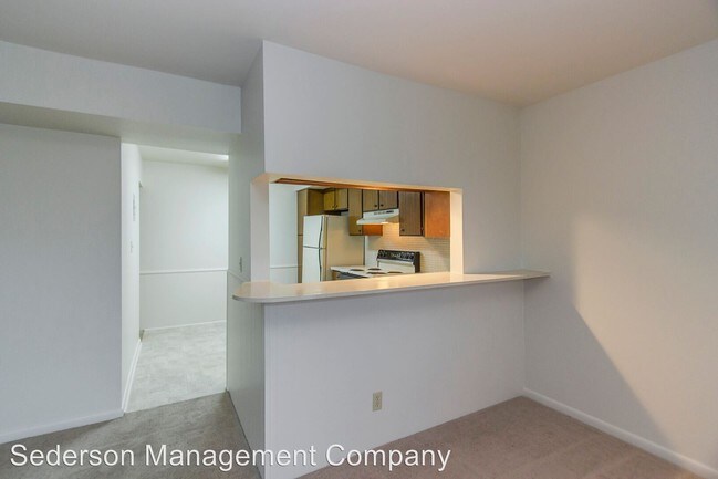 Foto del edificio - 4128 NE Davidson Rd
