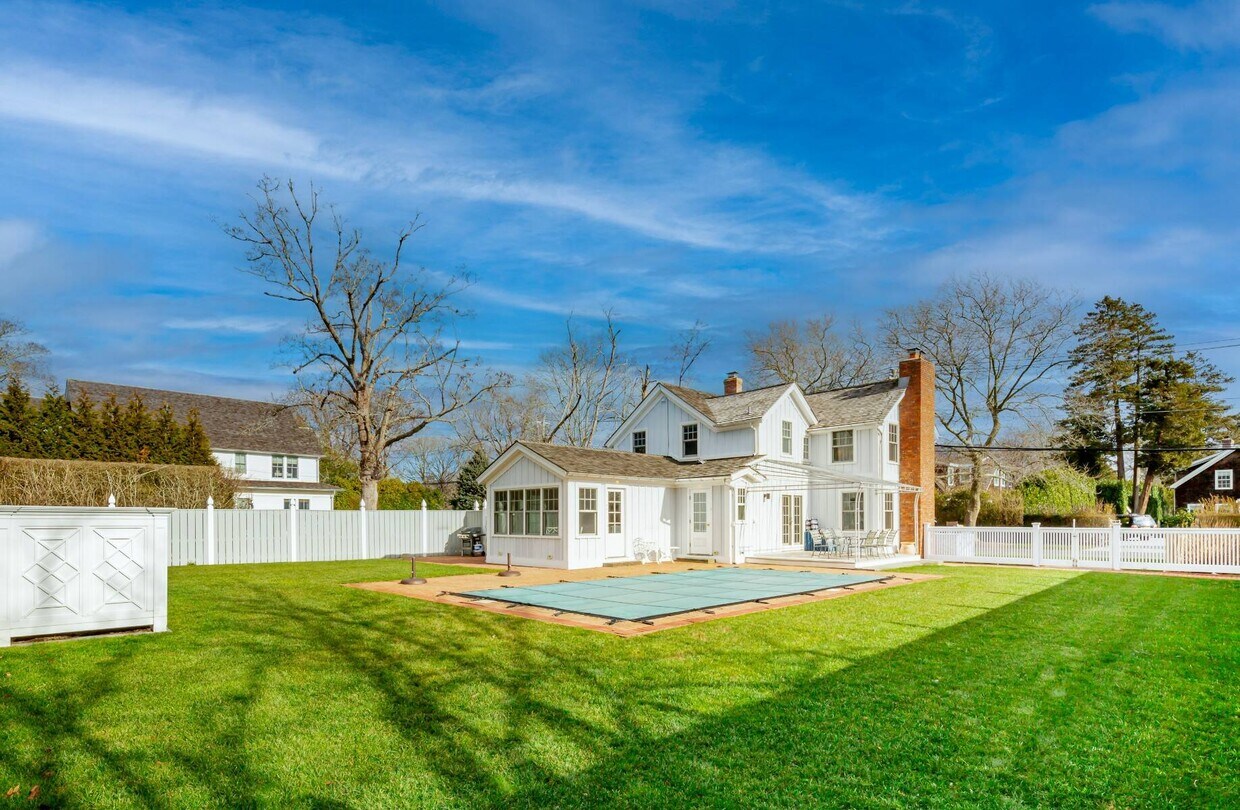 Primary Photo - 25 Halsey St