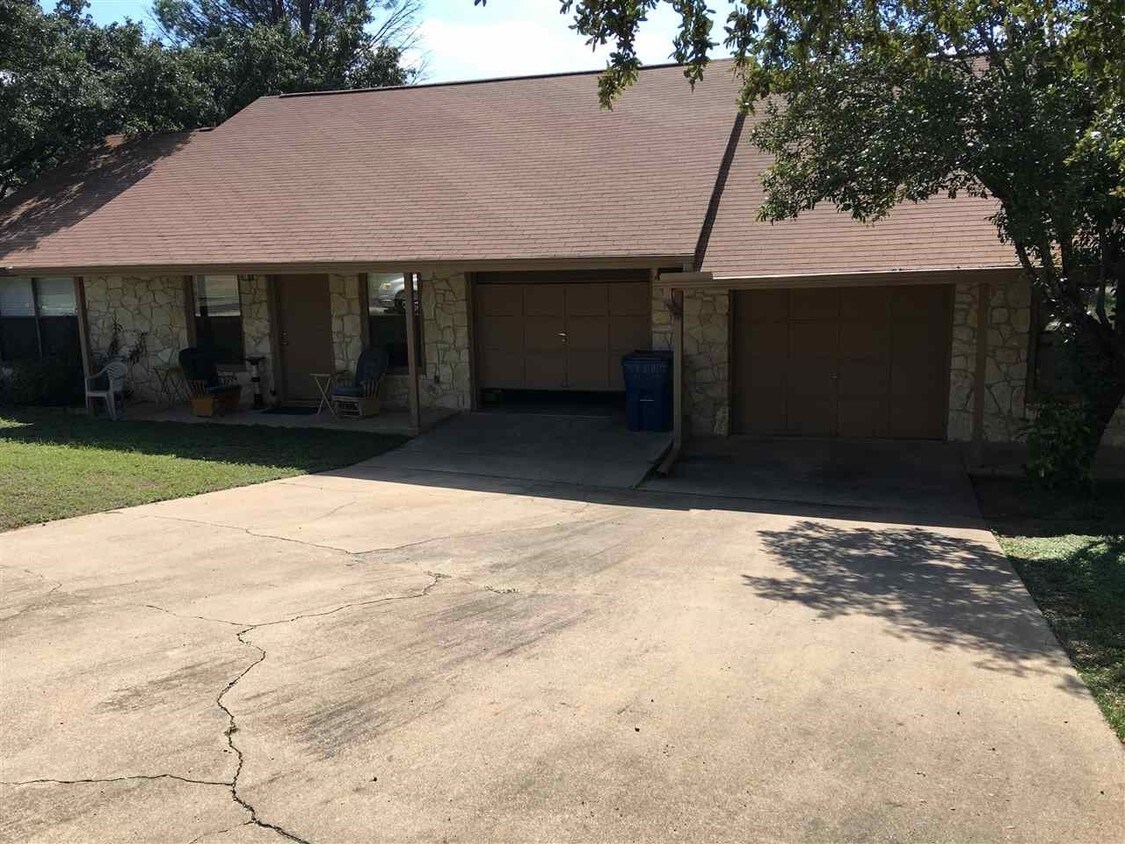 9081000 Loma Ln, Marble Falls, TX 78654 Apartments in Marble Falls