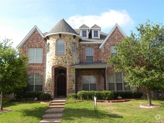 Building Photo - 10259 Bowling Green Dr