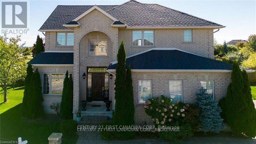 Photo principale - 2016 Beaverbrook Ave