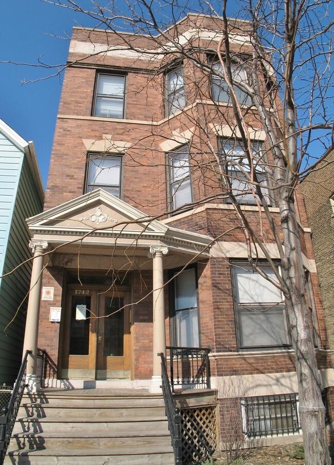 1742 W Addison St Unit 1, Chicago, IL 60613 Apartment for Rent in