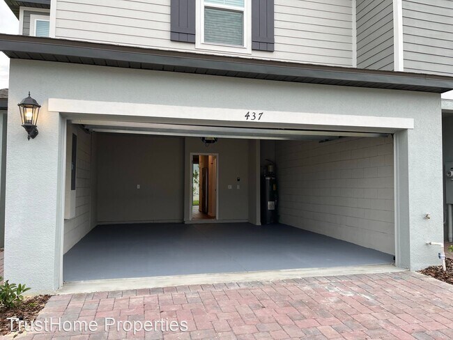 Foto del edificio - 3 br, 2.5 bath House - 437 Legacy Loop