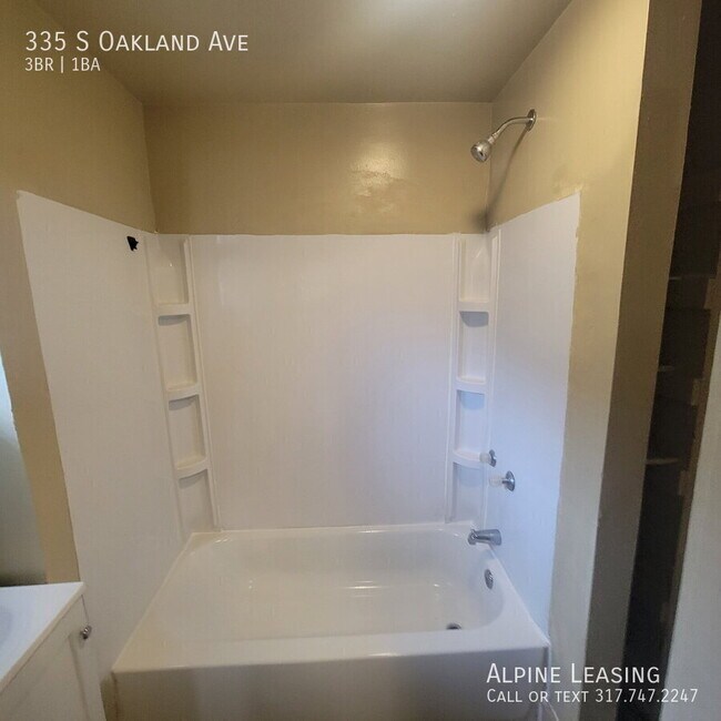 Foto del edificio - 335 S Oakland Ave