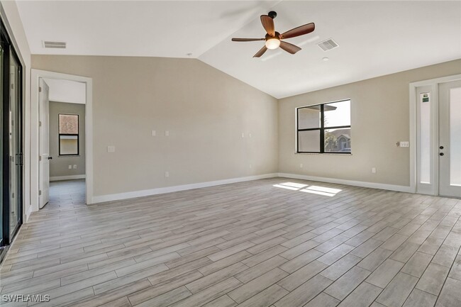 Building Photo - 10621 Landau Ln