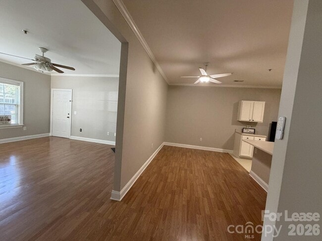 Foto del edificio - 21231 Hickory St