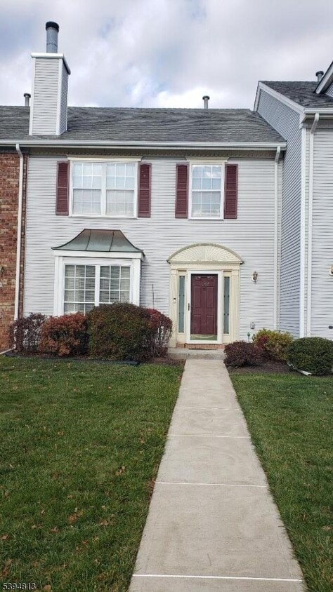 Foto principal - 1902 Bayley Ct