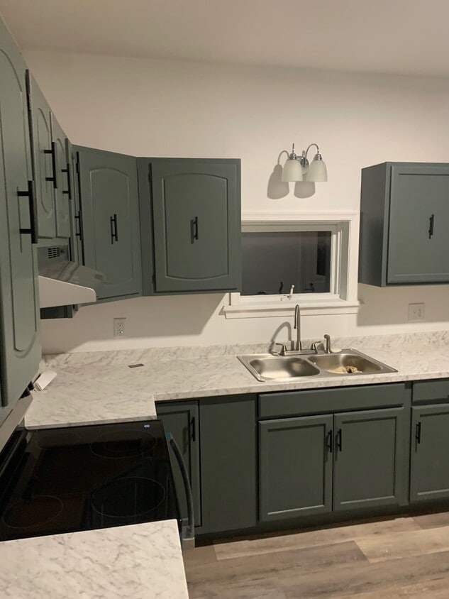 Building Photo - 1 E Broad St