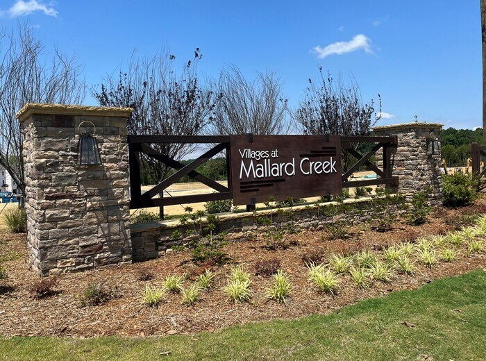 Building Photo - BEAUTIFUL NEW 3BD/2.5BTH Townhome - AVAILA...