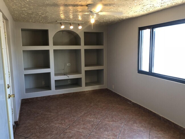 Foto del edificio - 5526 S 13th Ave