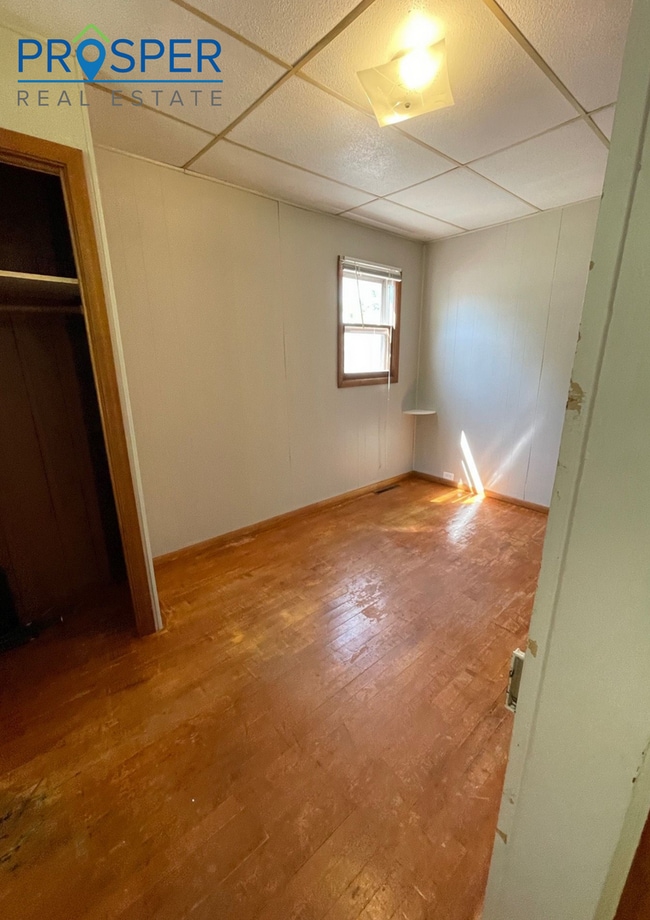 Building Photo - CH828X