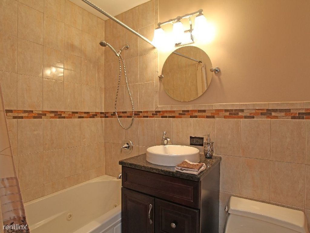 Foto del edificio - 3935 Blackstone Ave