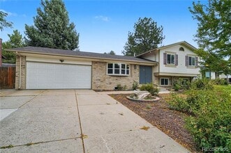 Building Photo - 6233 W Caley Ave