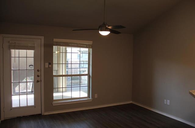 Foto del edificio - 6108 Abrams Rd