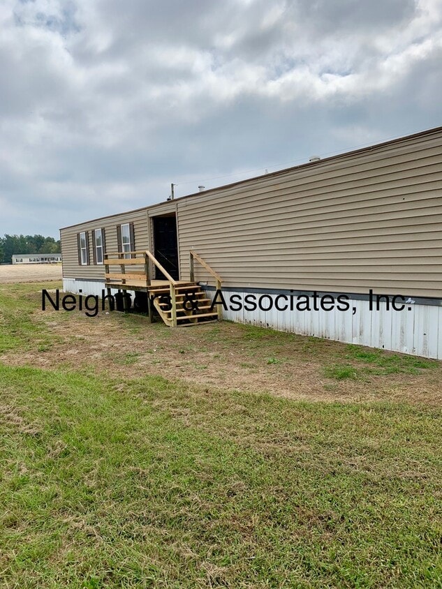 Primary Photo - 151 T-Bar Rd