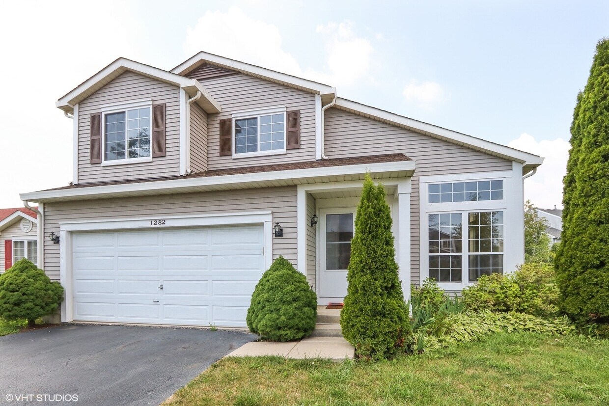 1282 S Pleasant Hill Gate, Waukegan, IL 60085 House Rental in