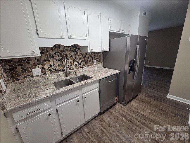 Foto del edificio - 525 12th St SW