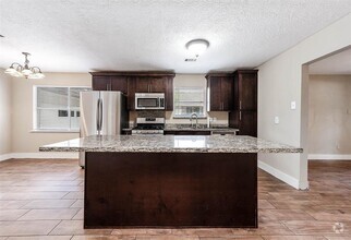 Building Photo - 10715 Elmdale Dr
