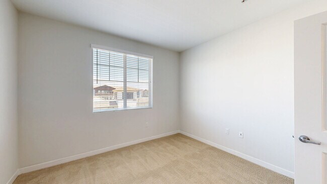 Interior Photo - Avena