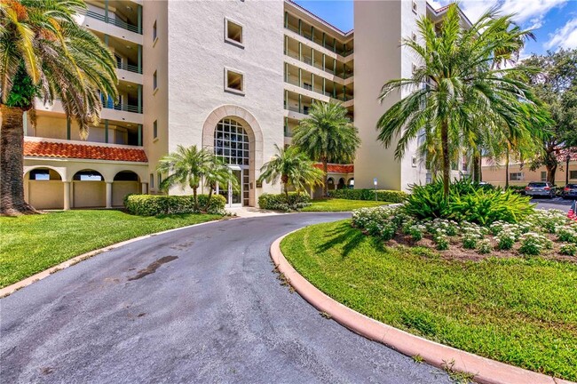 Foto del edificio - 4717 Dolphin Cay Ln S