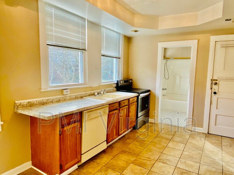 2101 Hampton Blvd Unit 1, Norfolk, VA 23517 Condo for Rent in Norfolk