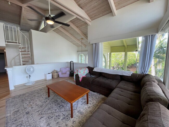 Foto del edificio - Two Bedroom + Loft/Two Bathroom Napili Tow...