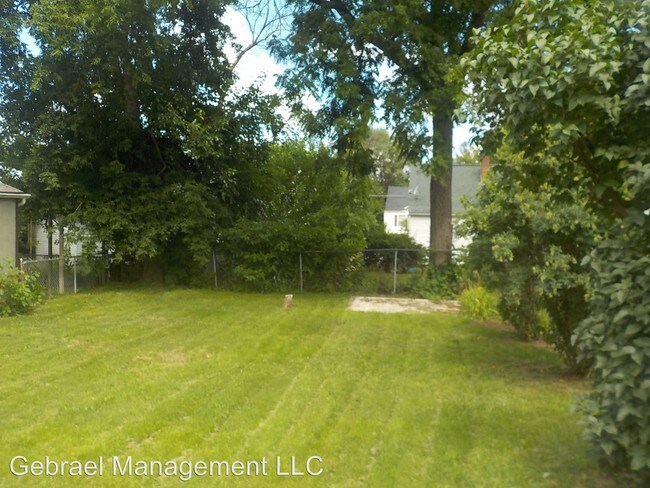 Foto del edificio - 329 Bede St