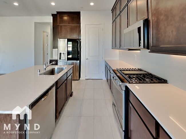 Foto del edificio - 9027 Skye Treeline St