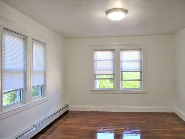 Foto del edificio - 103 Faxon St