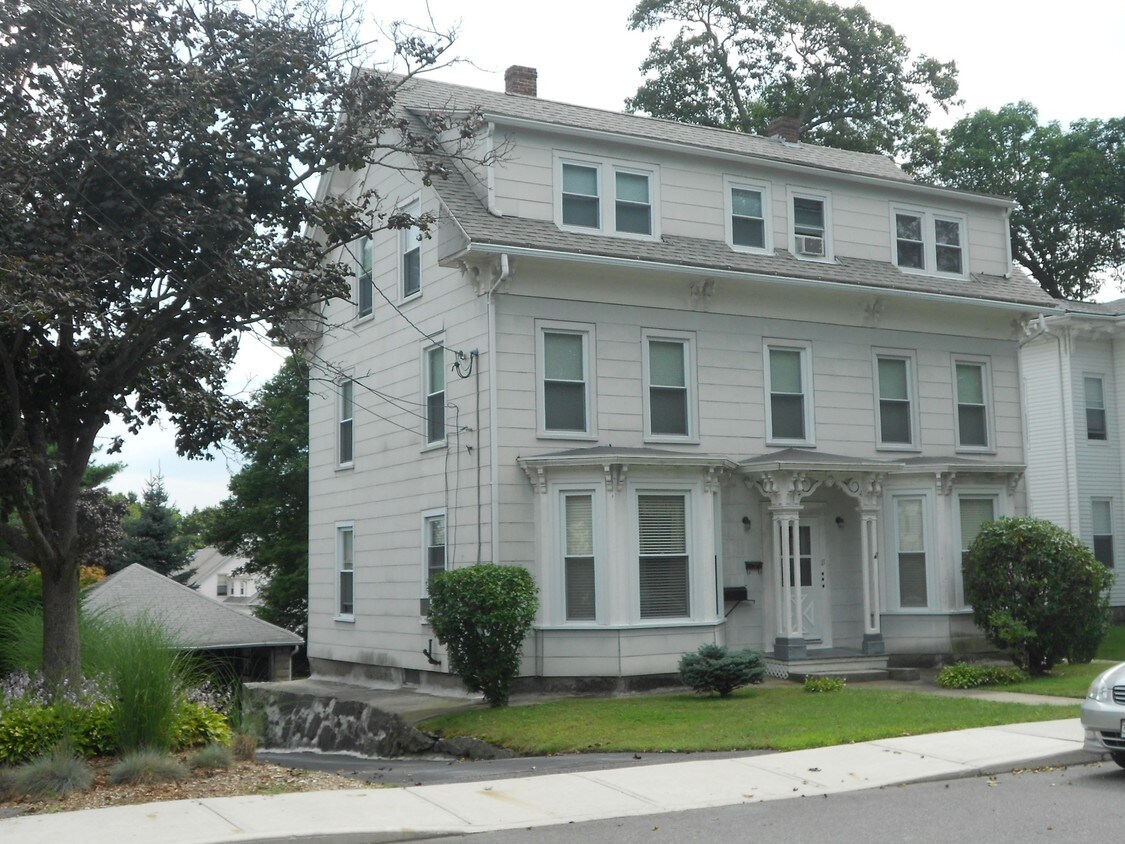 Primary Photo - 11 Emmons St