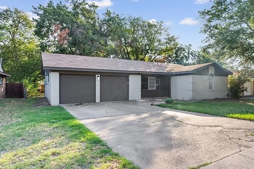 Front of house - 913 N 58th St