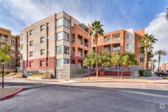 Building Photo - 51 E Agate Ave