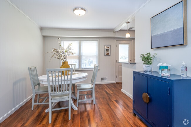 Interior Photo - The Summit Plymouth