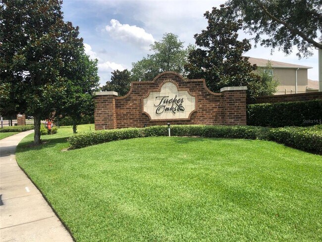 Foto del edificio - 1646 Scarlet Oak Loop