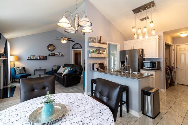 Foto del edificio - 11341 Mia Dr