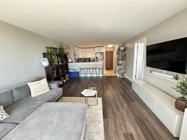 Foto del edificio - 5601 N Sheridan Rd