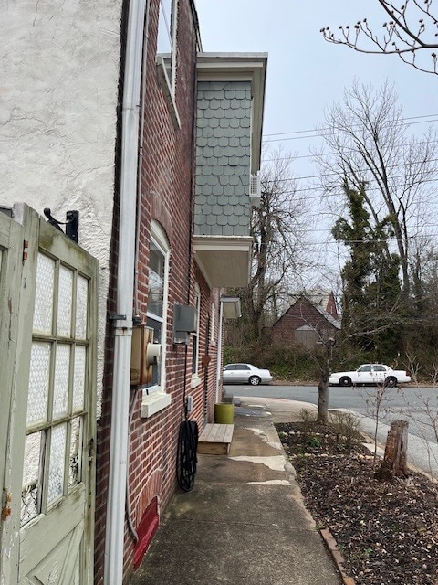Foto del edificio - 730 Woodlawn Ave