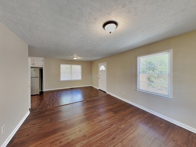 Building Photo - 3985 Casa Verde Dr