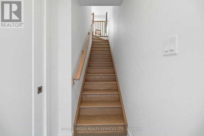 Photo du bâtiment - 34 Poplar Ave