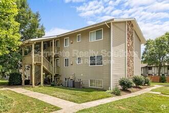 Building Photo - 2042 Gascony Parc Dr
