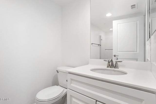 Foto del edificio - 15633 Odyssey Dr