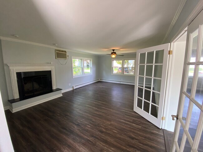 Building Photo - 49 Elmsford Rd