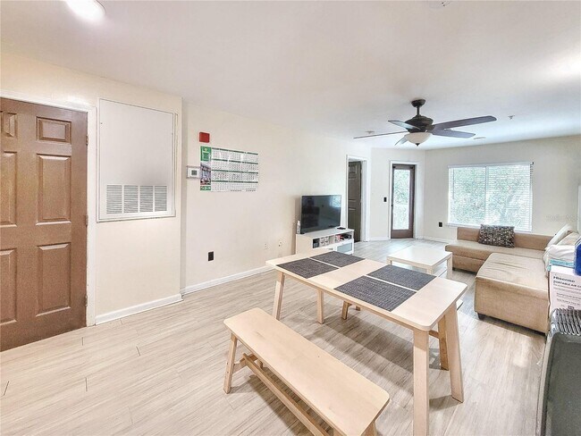 Foto del edificio - 4000 SW 23rd St