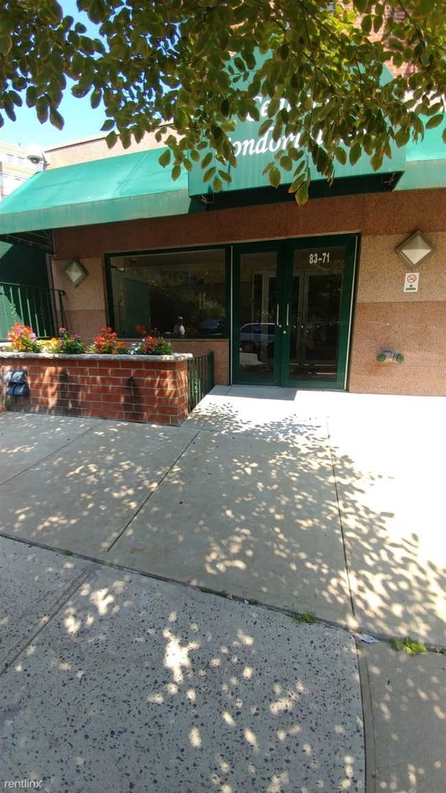 Building Photo - 8371 116th St