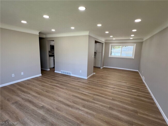 Foto del edificio - 7326 Dell Haven Dr