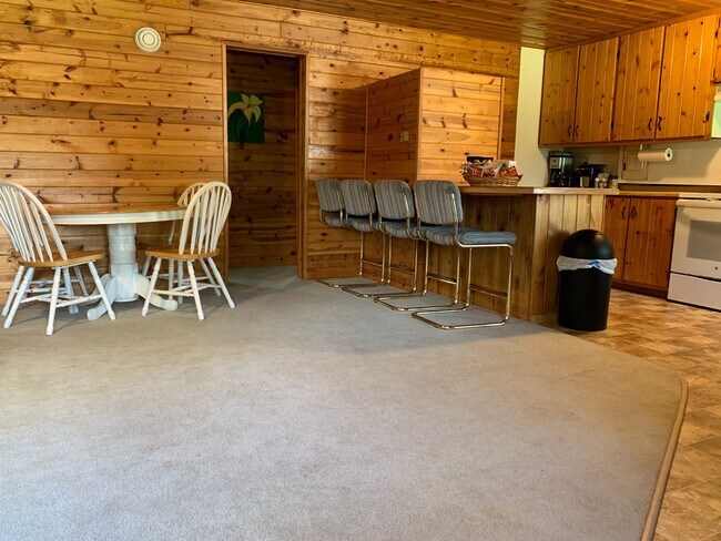 Foto del edificio - LONG TERM RIVERFRONT CABIN