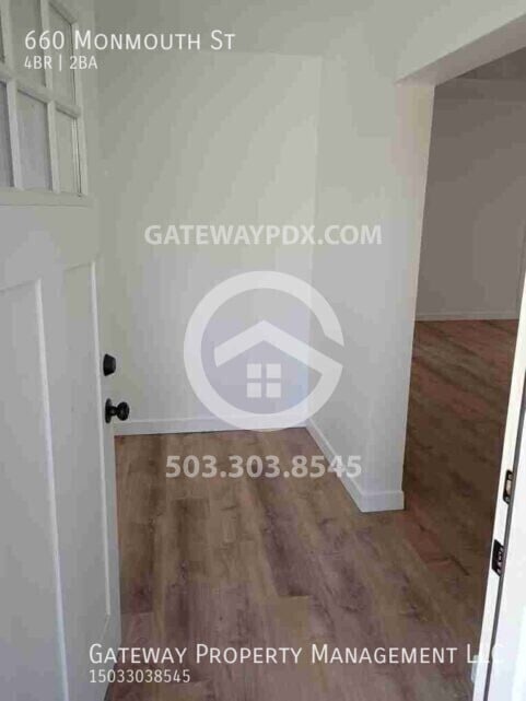 Foto del edificio - 660 Monmouth St