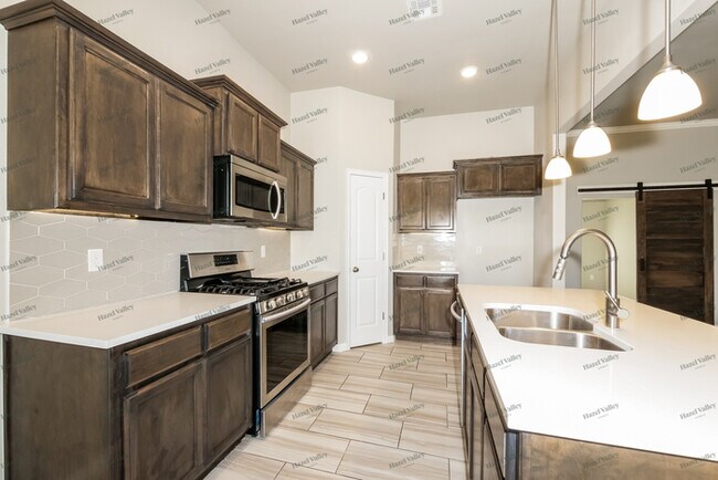 Foto del edificio - 11609 SW 9th St.